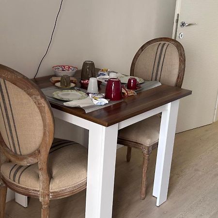 Delle Palme Rooms Elegante Monolocale In Centro Palermo Dış mekan fotoğraf